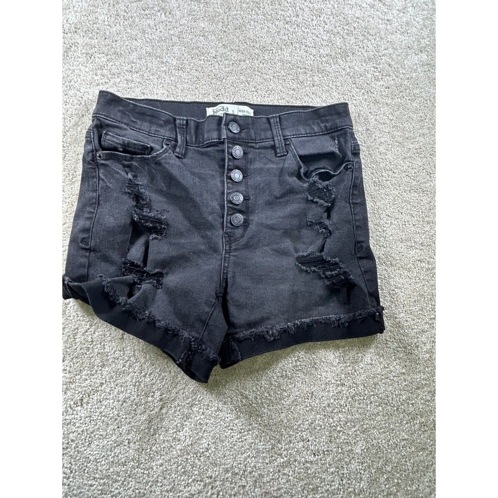 Mudd Women's Black Size 5 High-Rise Distressedβ Denim Shorts